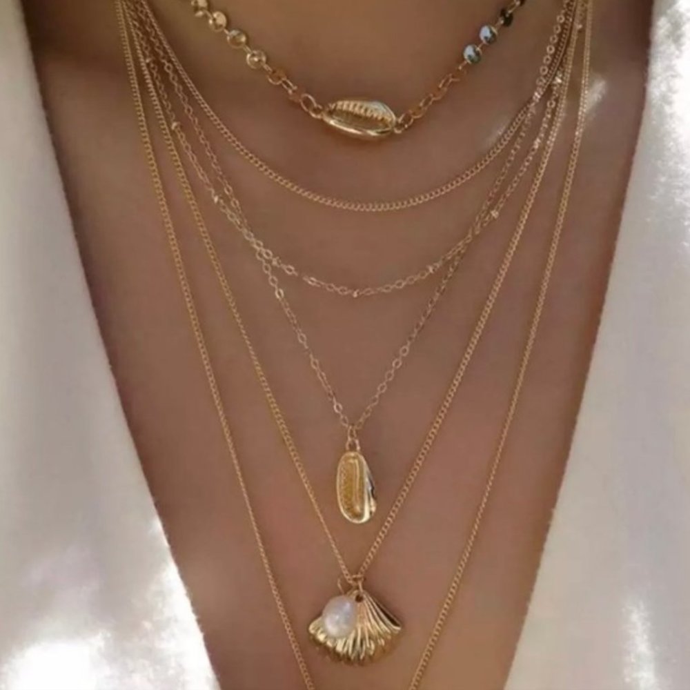 Urban Outfitters Layered Necklace